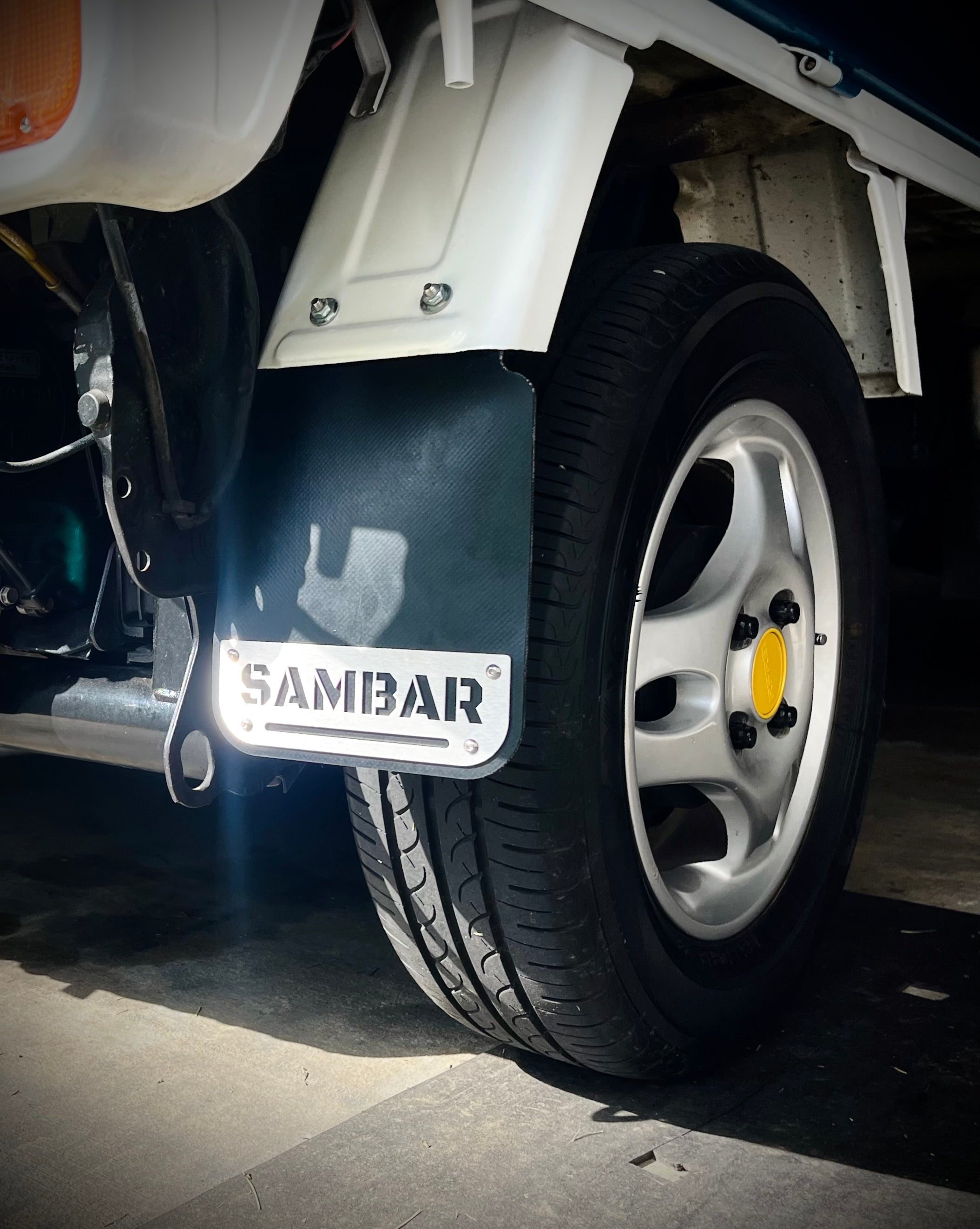 SAMBAR - English - 2 Count Rear Mudflaps KS4/KS3 Truck